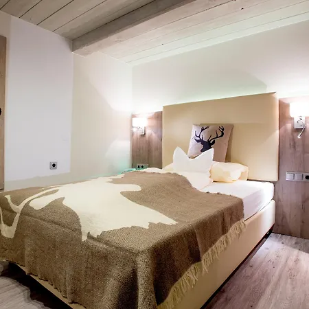 Stroblerhof Hotel 4*