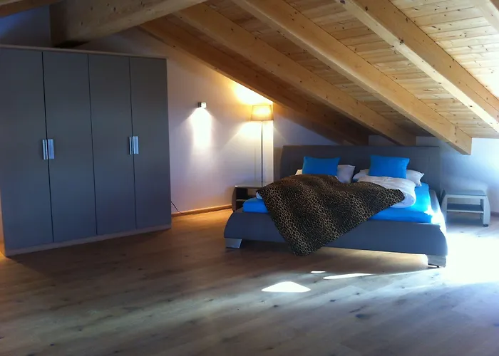 Отель Stroblerhof