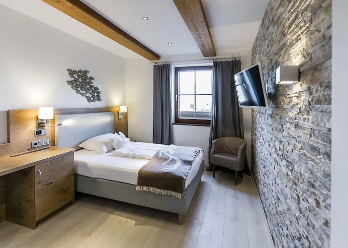 Отель Stroblerhof Штробль