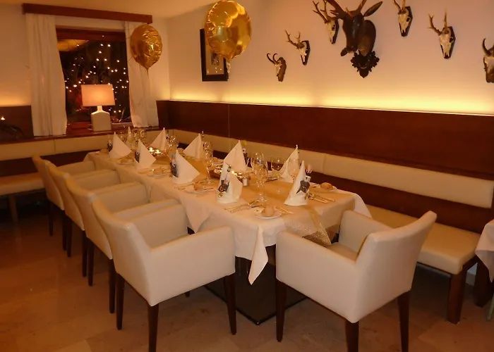 Отель Stroblerhof 4*